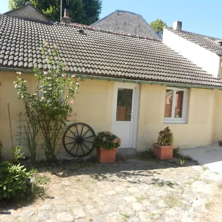 Bed & Breakfast D'hotes La Catouniere Fontainebleau