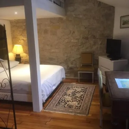Bed & Breakfast D'hotes La Catouniere 3*